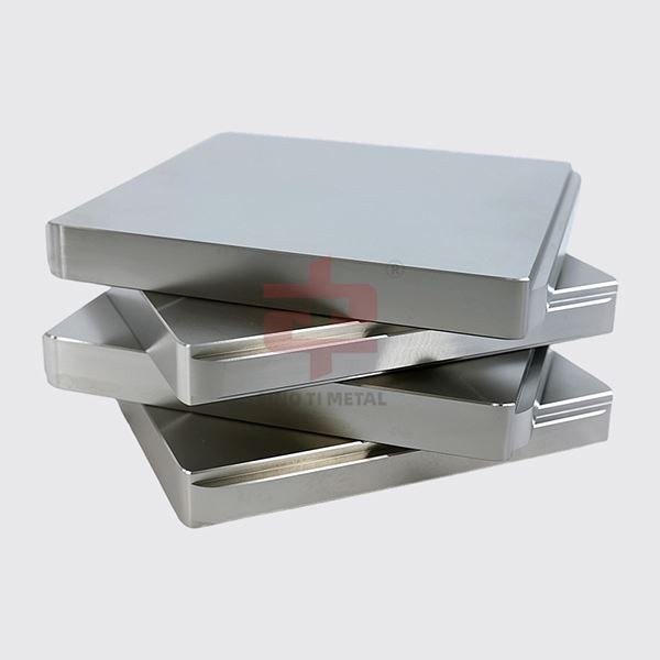 Placă din aliaj de titan de calitate medicală